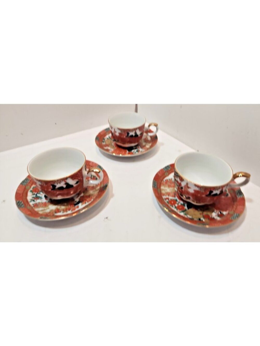 Vtg Arita Imari Red Peacock Gold Rimmed Tea Cups & Scalloped Saucers Set of 3